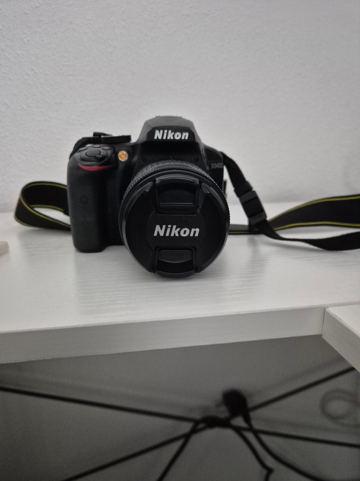 Nikon D3400 Spiegelreflexcamera met accessoires, Ingebouwde flitser, Spiegelreflex, Accu, Ophalen of Verzenden