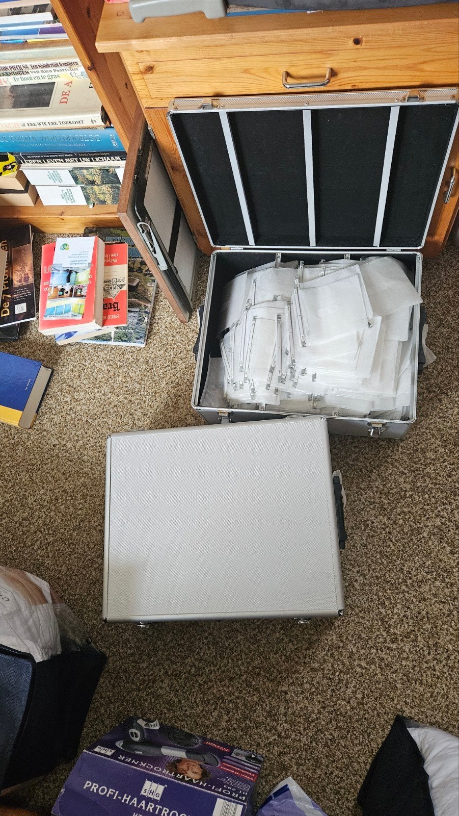 Aluminium koffer met opbergmappen voor documenten/foto's, Ophalen of Verzenden, Gebruikt