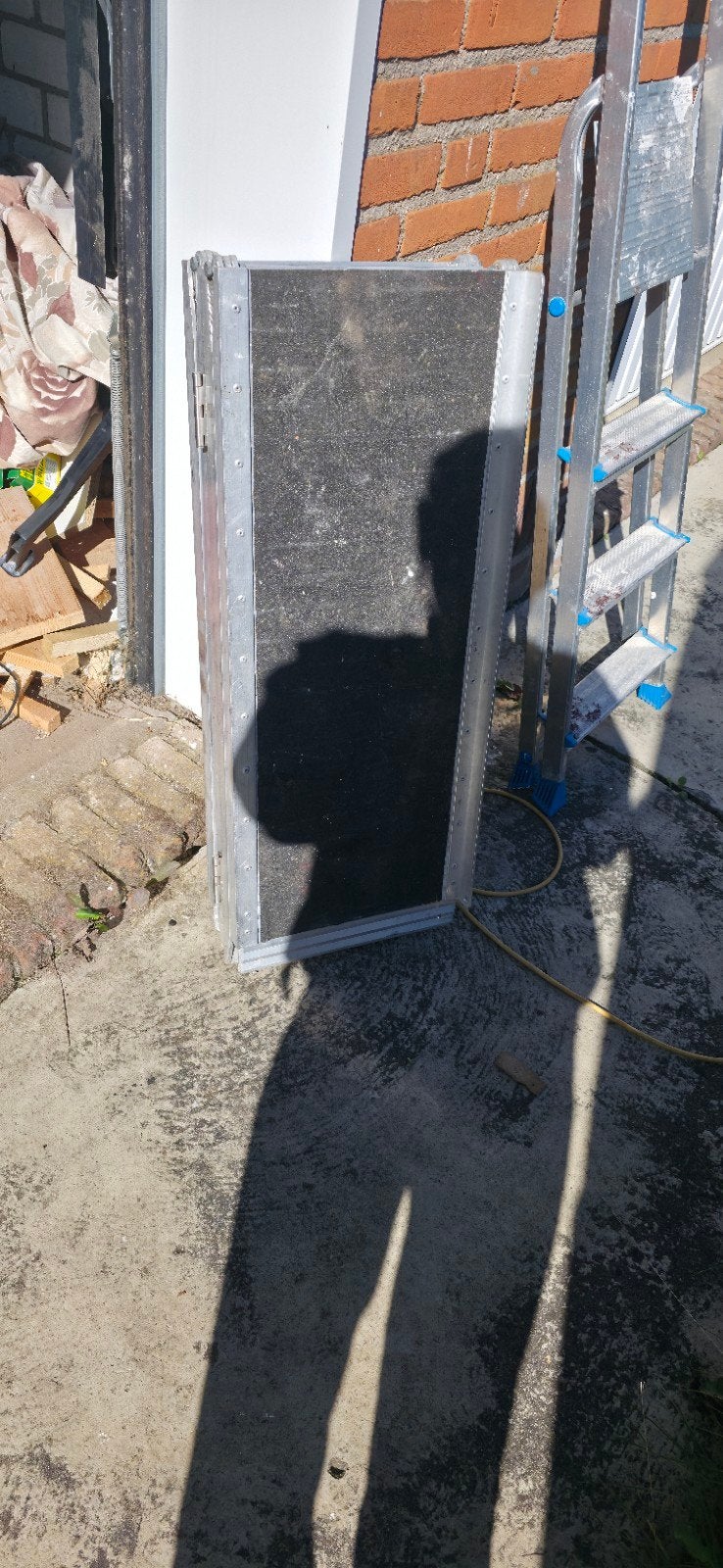 Aluminium oprijplaat - opvouwbaar en makkelijk mee te nemen, Ophalen, Zo goed als nieuw