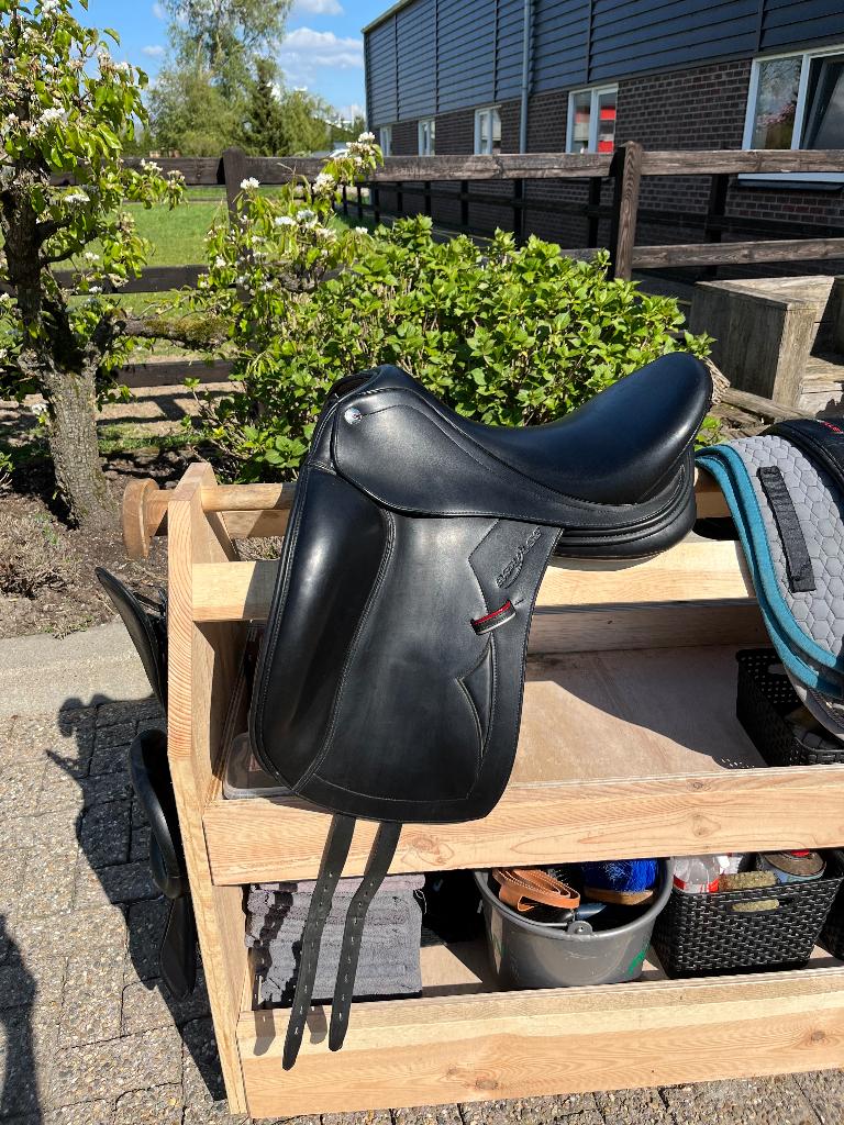 Erreplus Impuls dresuurzadel, Dieren en Toebehoren, Paarden en Pony's | Zadels, Ophalen, Zo goed als nieuw, Dressuur