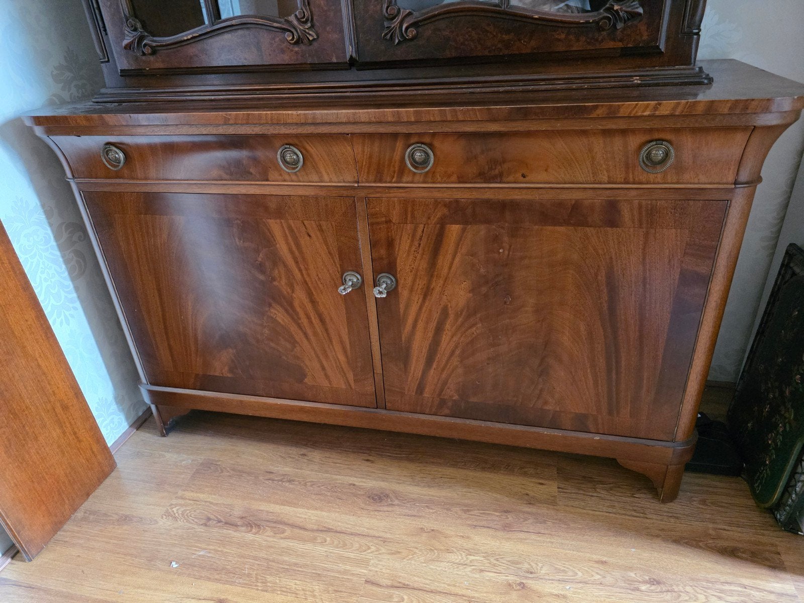 Antiek dressoir/sideboard, Ophalen