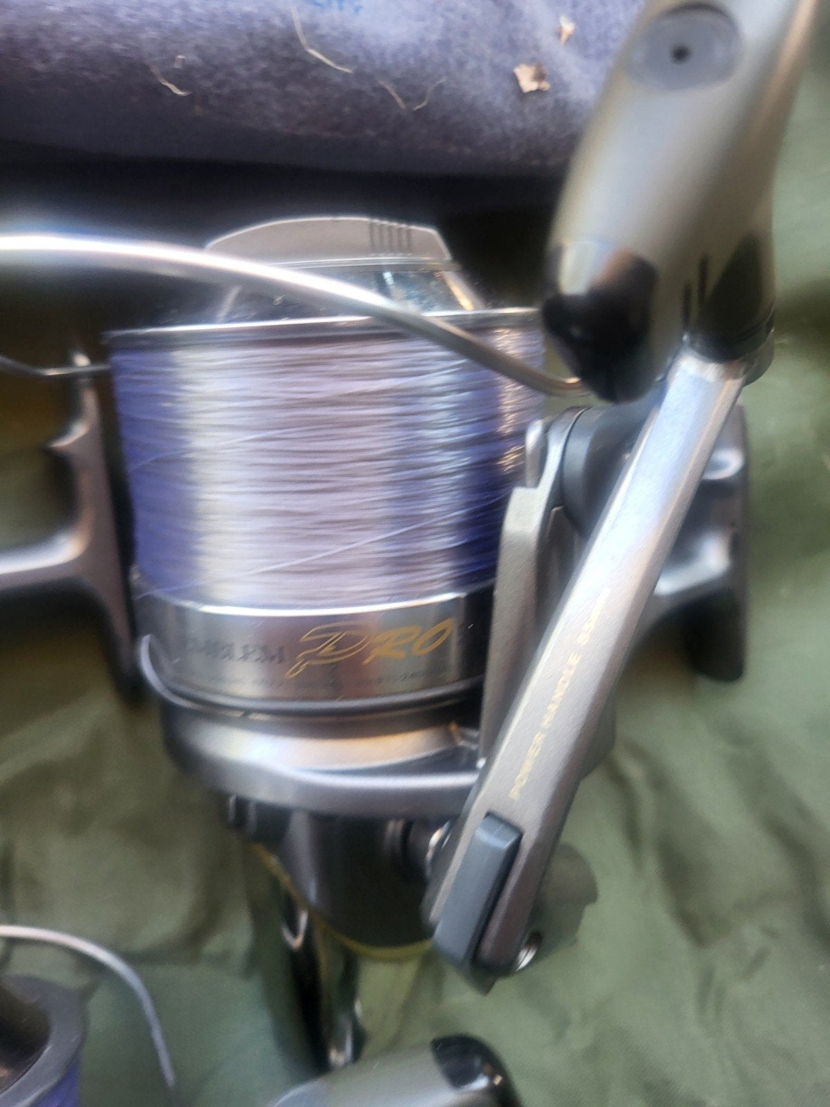 Daiwa Emblem Pro 5000 Big Pit Molen, Watersport en Boten, Hengelsport | Karpervissen, Ophalen of Verzenden, Molen