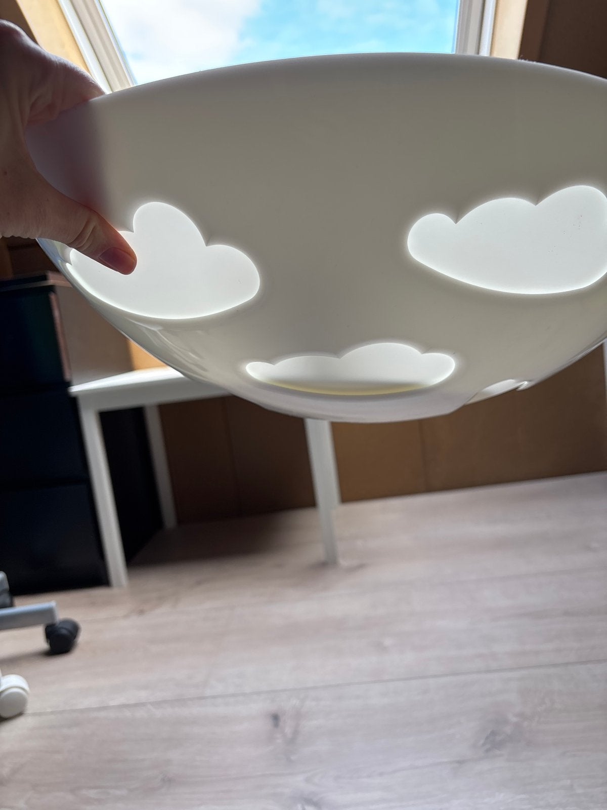 IKEA Plafondlamp kinderkamer - Wolken Design, Huis en Inrichting, Lampen | Plafondlampen, Ophalen, Kunststof, Modern, E14 (klein)
