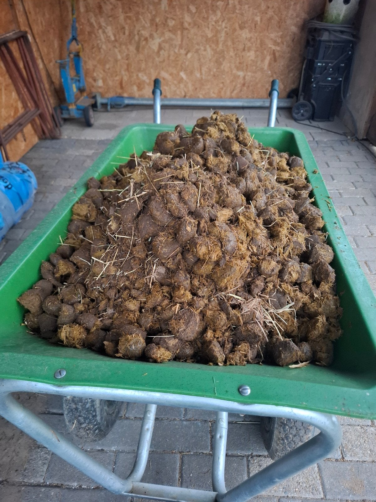 Verse paardenmest voor uw tuin, Tuin en Terras, Ophalen, Mest