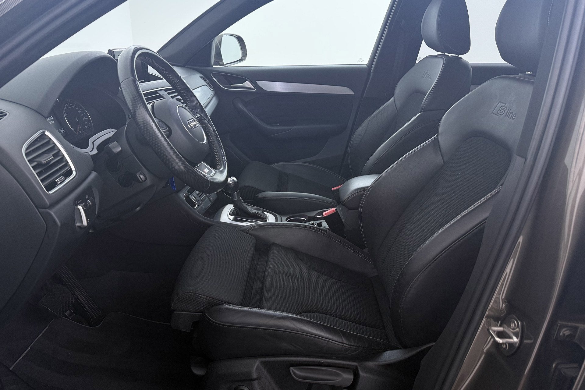 Audi Q3 1.4 TFSI Sport Pro Line S-Line | Uitklap Trekhaak |, Auto's, Audi, 1380 kg, 4 cilinders, Leder en Stof, SUV of Terreinwagen