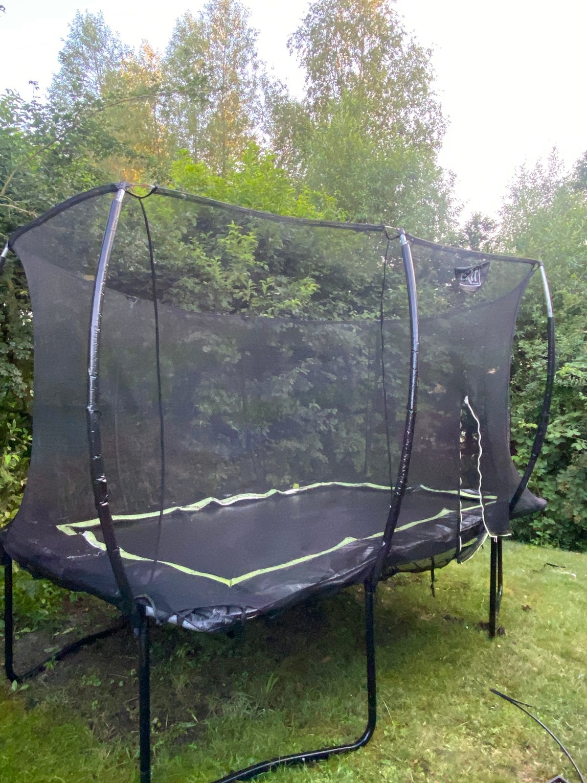 Grote rechthoekige trampoline met veiligheidsnet, Ophalen, Zo goed als nieuw