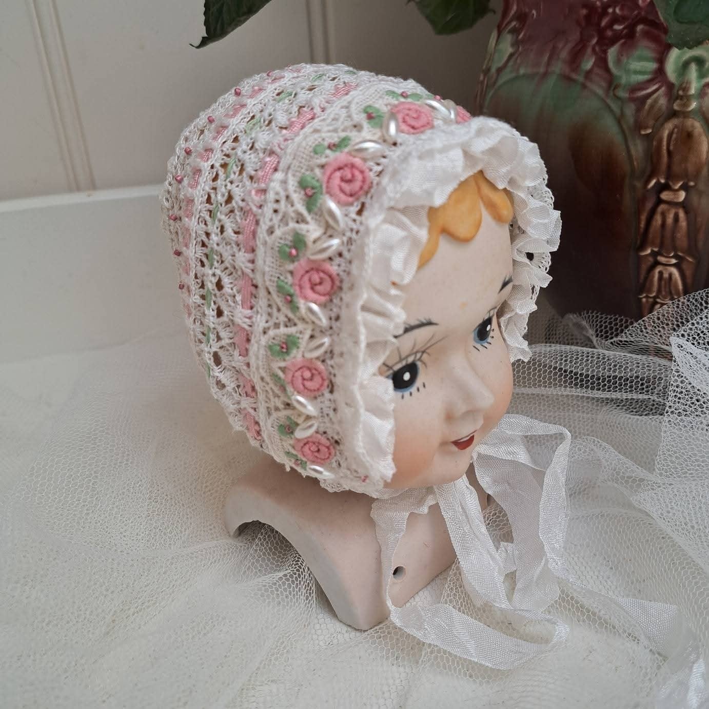 Hand gehaakt Katoen Brocante Poppen muts NIEUW, Ophalen of Verzenden