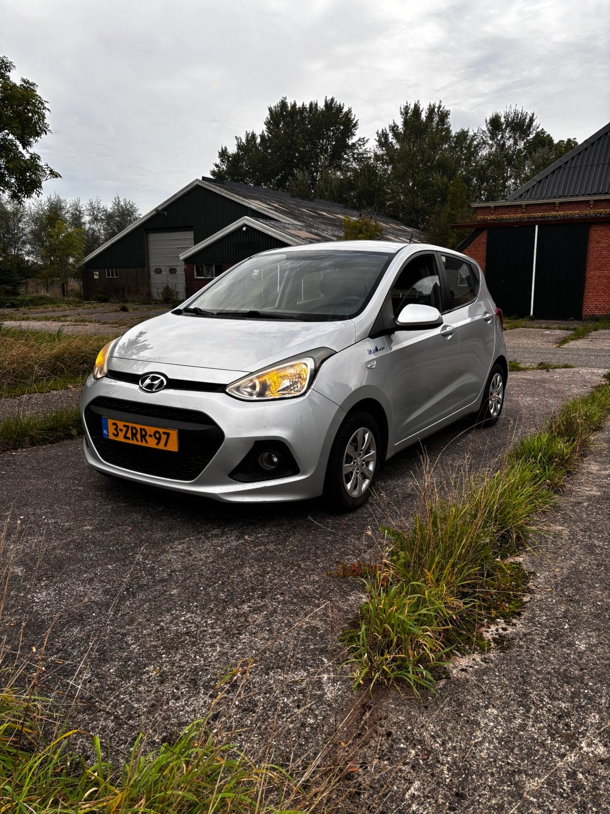 Hyundai i10 1.0 5DR 2015, Auto's, 31 €/maand, 4 stoelen, 23 km/l, Origineel Nederlands