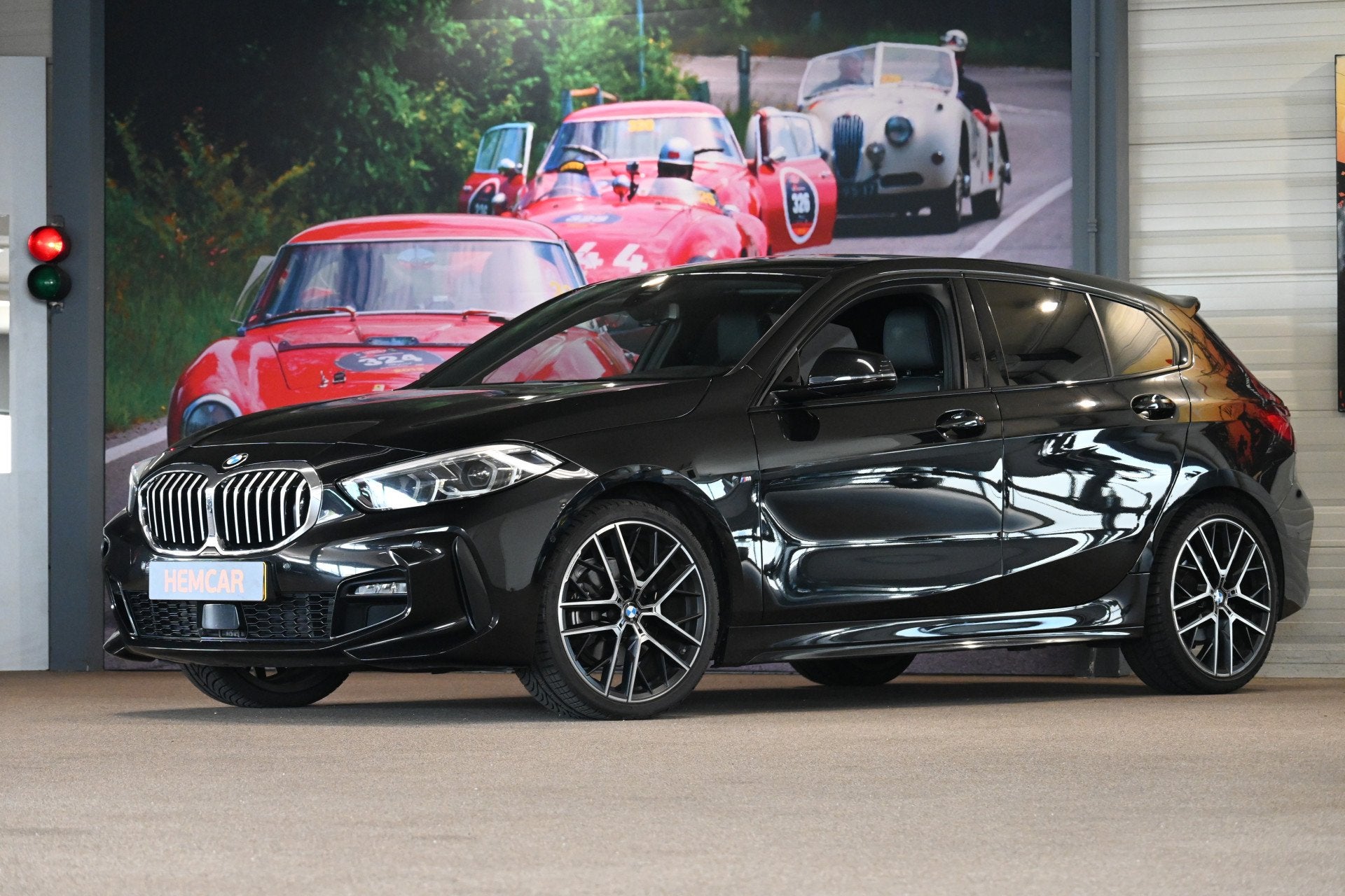 BMW 1-serie 118i Business Edition (bj 2022, automaat), 136 pk, Leder en Stof, Zwart, Origineel Nederlands