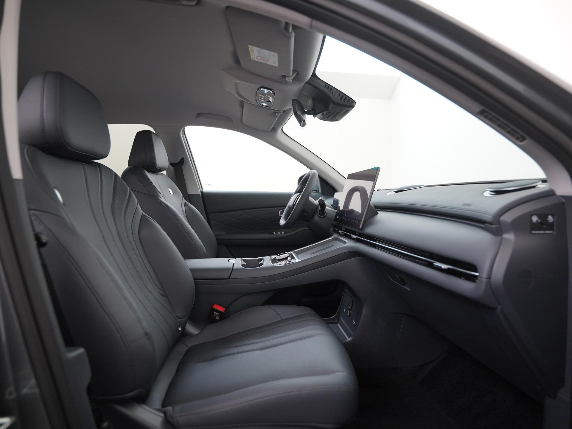 Geely Starray EM-i 1.5 Pro | 360° Camera | Stuur & Stoel Ve, Auto's, 12 maanden, Gebruikt, Euro 6, 4 cilinders