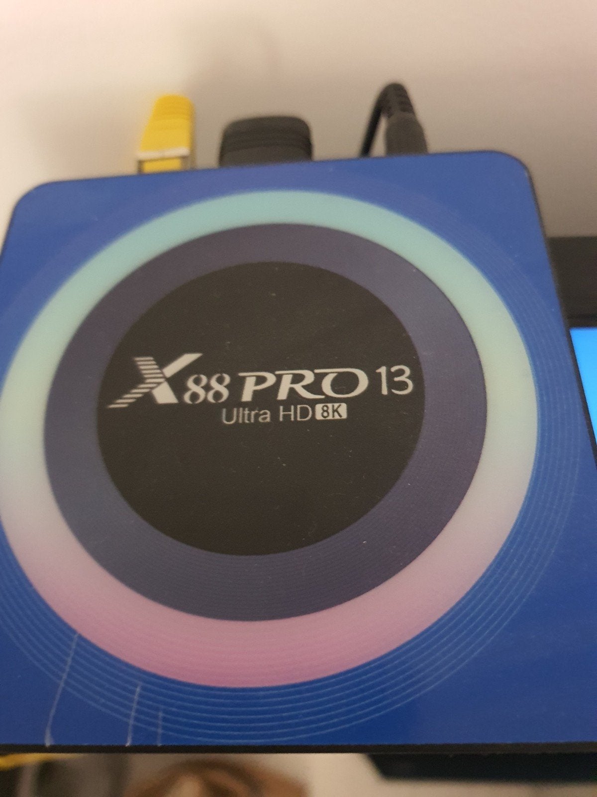 2 Android TV Box 13, Ophalen