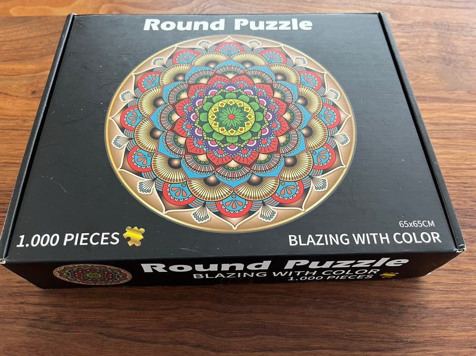3 maal ronde legpuzzel. 1000 stukjes per puzzel, Ophalen, 500 t/m 1500 stukjes, Zo goed als nieuw