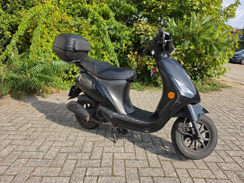 City scooter 45 km/h KOOPJE !!, Gebruikt, Benzine, Ophalen, Overige merken