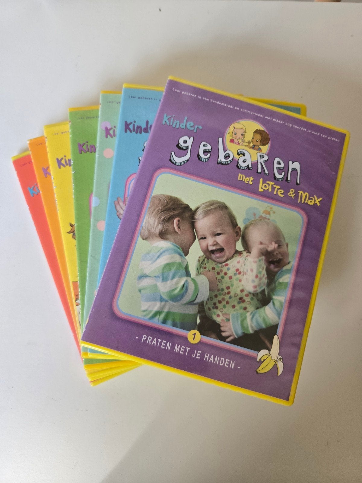 Kinder gebaren met Lotte & Max - Complete set dvd"s, Gebruikt, Educatief, Tot 2 jaar, Ophalen of Verzenden