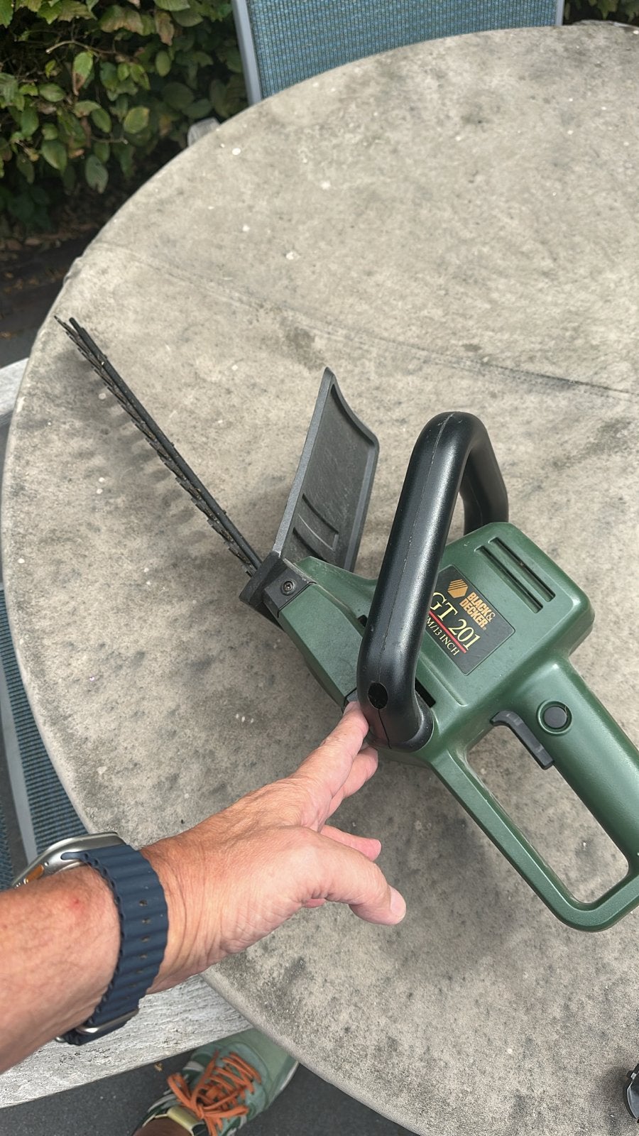 Black & Decker GT201 elektrische heggenschaar 33 cm, Ophalen, Gebruikt, Elektrisch