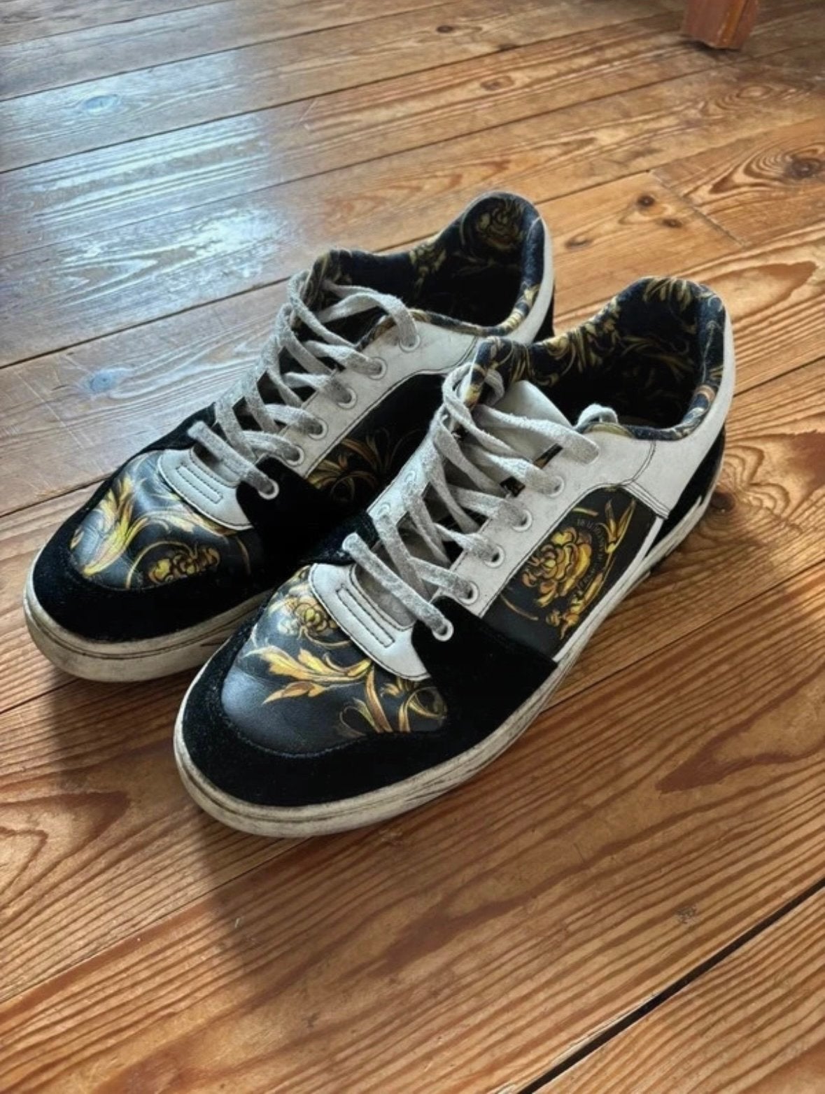 Versace sneakers, Ophalen of Verzenden, Gedragen, Zwart, Sneakers of Gympen