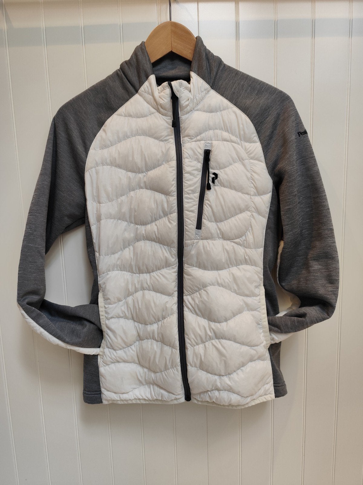 Peak Performance Woman helium Hybrid ( tussen ) jas. 

Heerl, Maat 38/40 (M), Verzenden, Wit, Peak Performance
