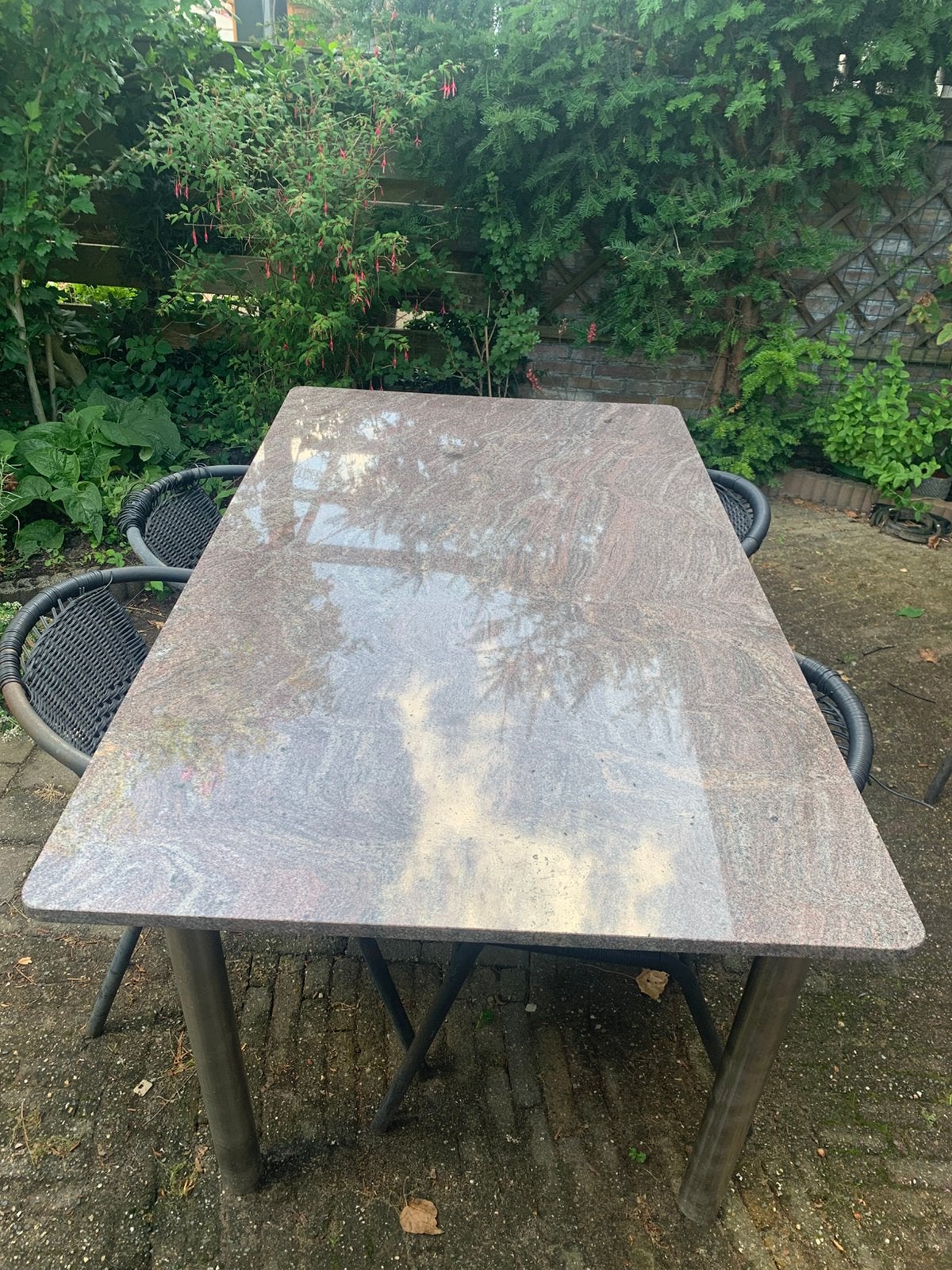 Tuintafel mooi natuurstenen blad, Ophalen of Verzenden, Zo goed als nieuw, Overige materialen