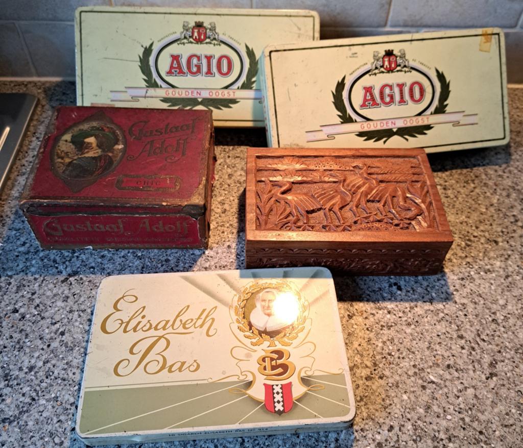 5 oude lege sigarendoosjes sigarenblikken houten sigarenkist, Ophalen of Verzenden, Gebruikt, Tabaksdoos of Verpakking