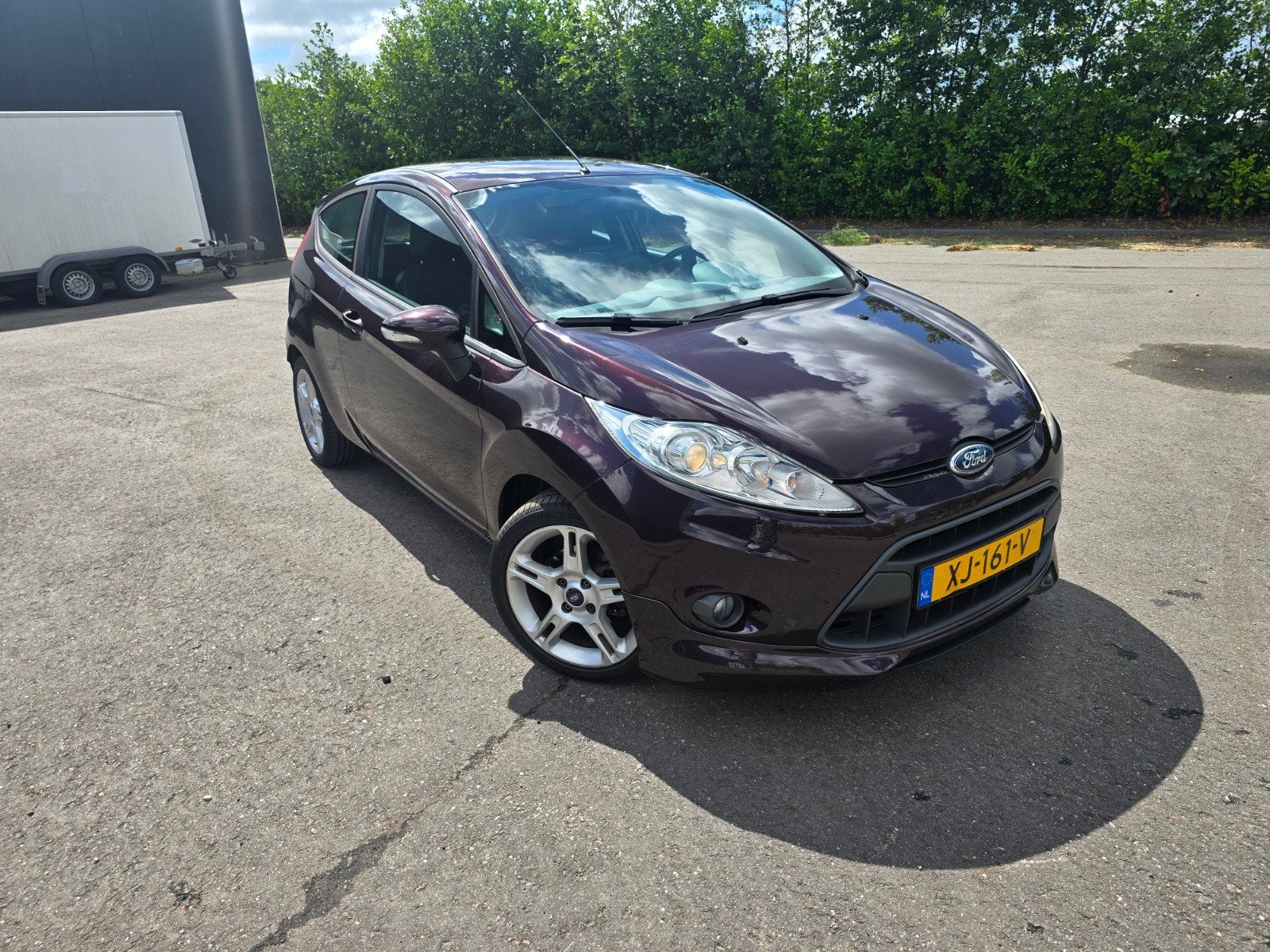 Ford Fiësta 1.6 Ti-vct 88KW 3DR 2009 aubergine, Auto's, Ford, 1596 cc, 4 cilinders, Bruin, Leder