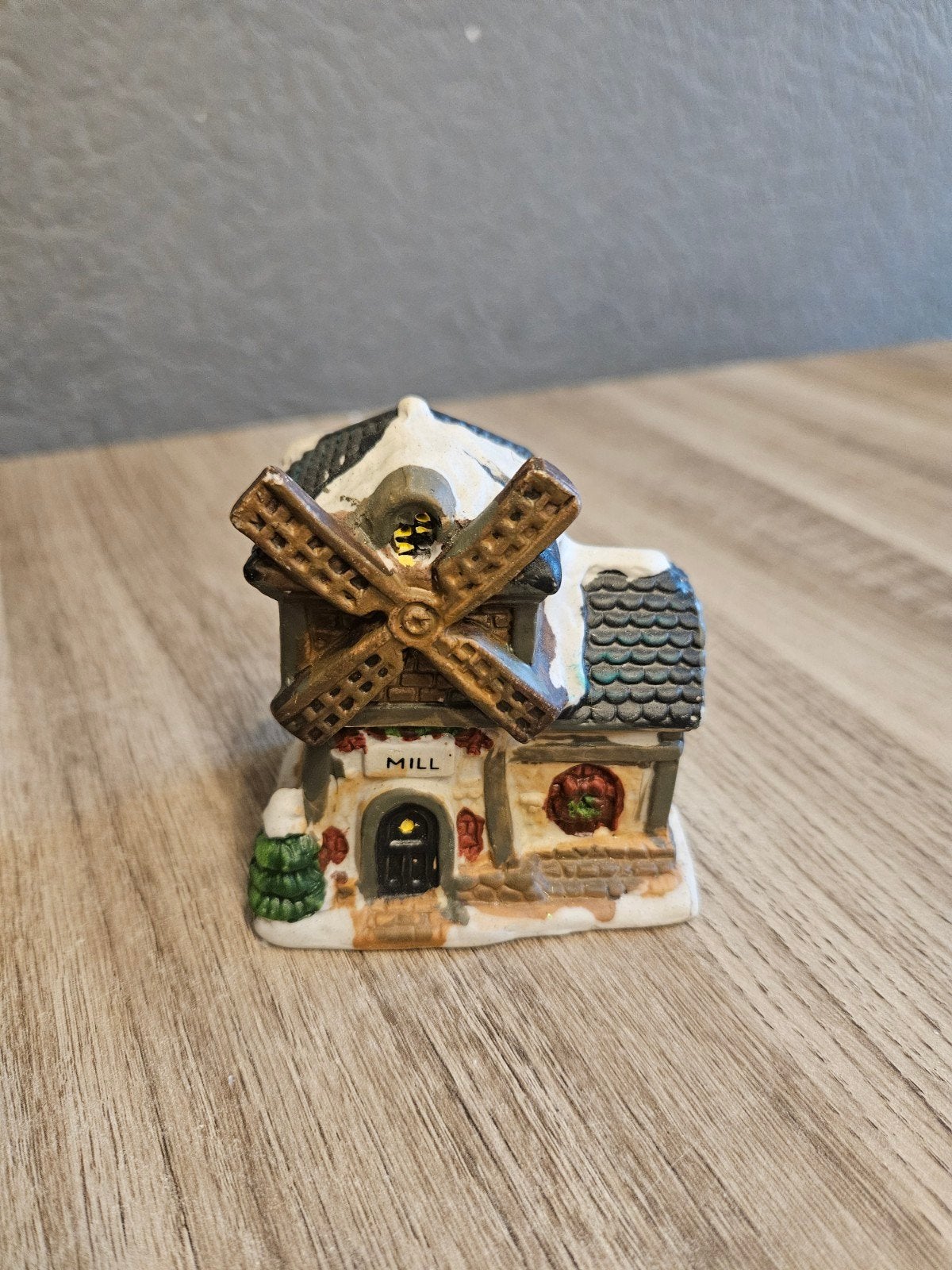 Kerst huisje  - kerst dorp, Ophalen of Verzenden, Zo goed als nieuw