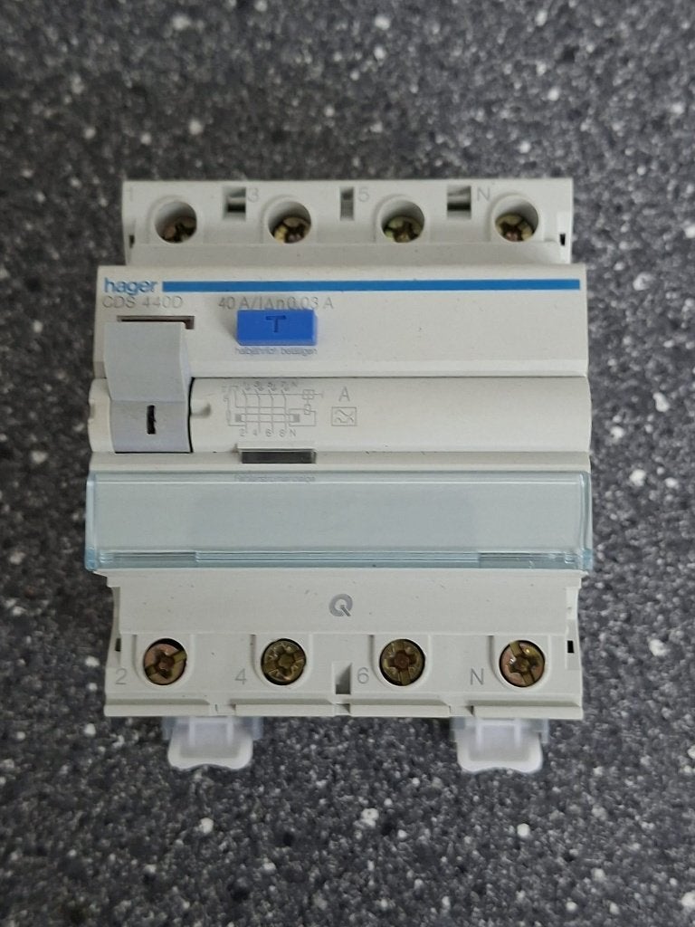 Aardlekschakelaar Hager 3 polig, Ophalen of Verzenden, Gebruikt, Hager, Aardlekautomaat