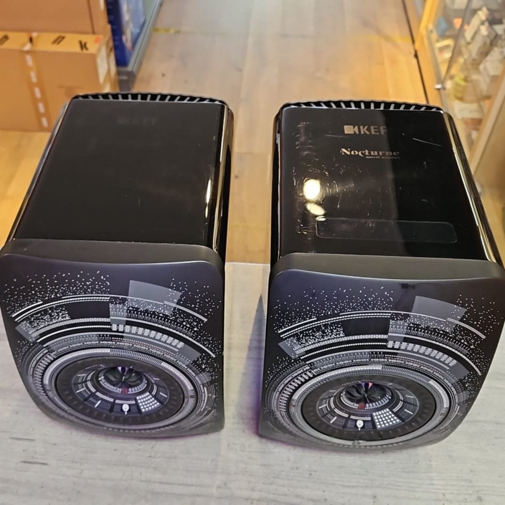 KEF LS50 Wireless Marcel Wanders editie V1 Set van 2, Flex Ltd., Gebruikt, https://flex.com/contact-us, Nobelstraat 10, 5807 GA Oostrum LB, Limburg, Nederland