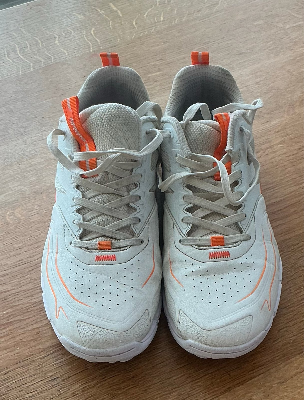 Witte hockey schoenen maat 40 buiten, Ophalen of Verzenden, Zo goed als nieuw, Schoenen