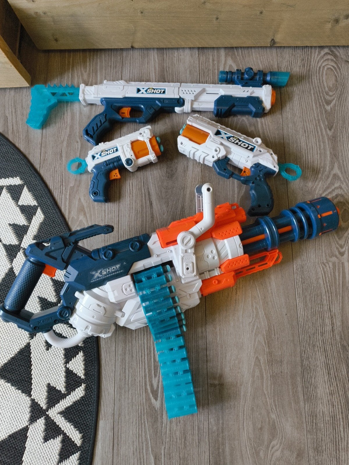 4 goed werkende Nerf X-shot guns (1 met klein defect), Ophalen of Verzenden, Gebruikt, Jongen of Meisje