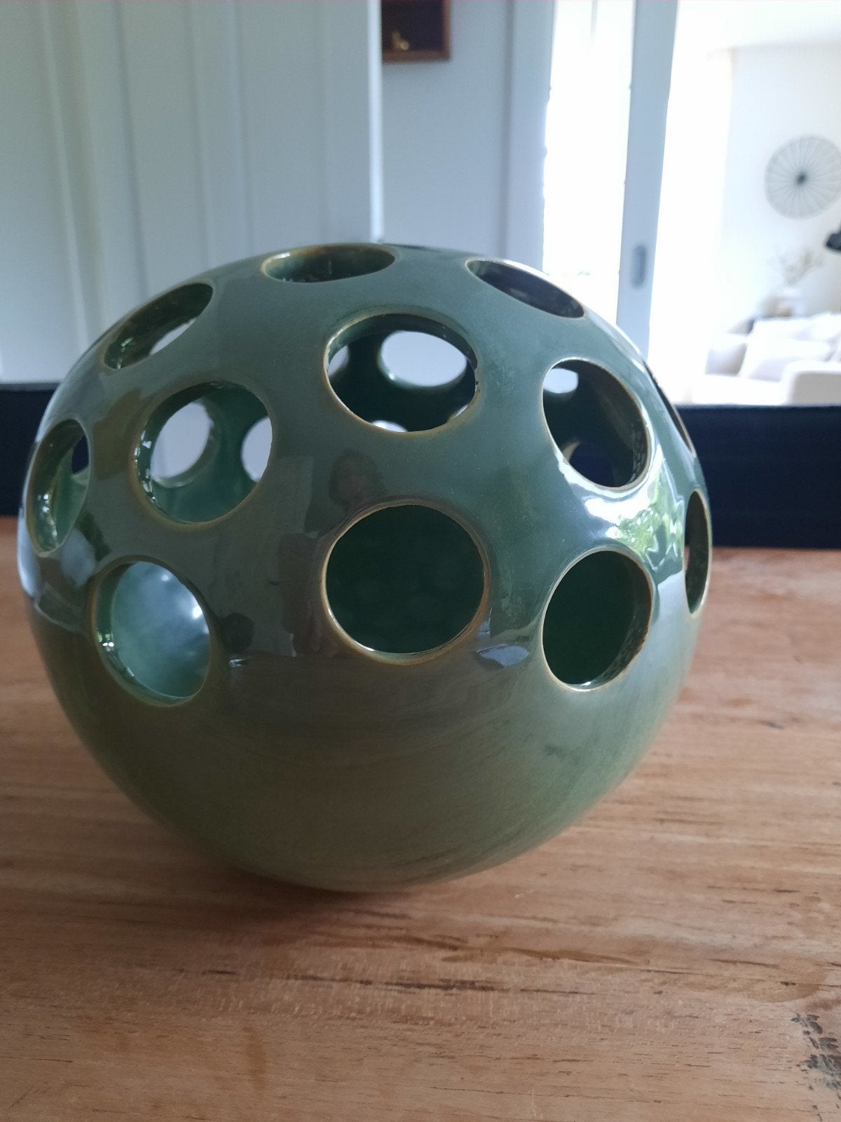 gatenvaas koraalvaas flower frog bollenvaas lotusvaas groen, Aardewerk of Porselein, Ophalen of Verzenden, Zo goed als nieuw, Minder dan 50 cm