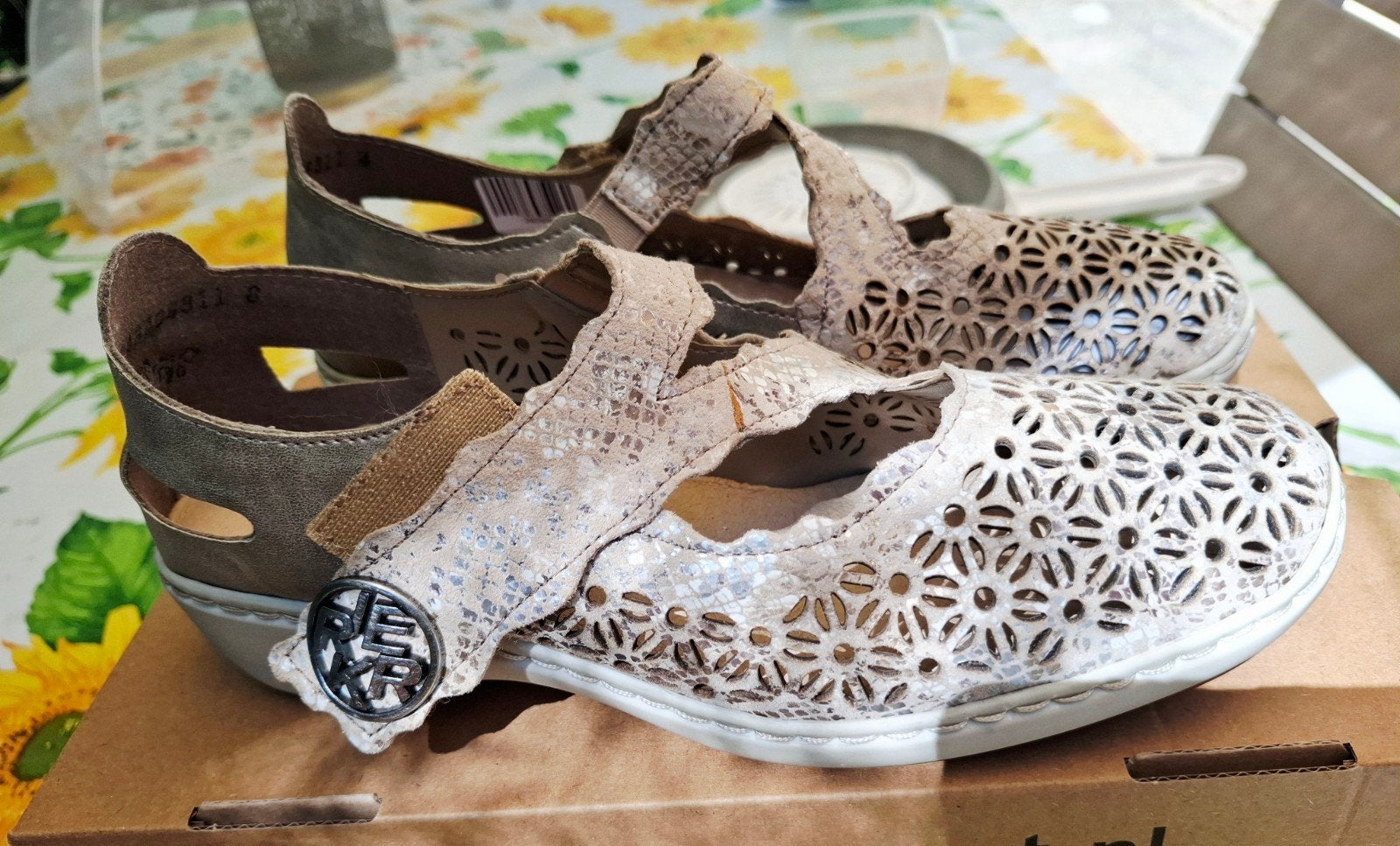 Rieker instappers zomerschoenen maat 37, Ophalen of Verzenden, Zo goed als nieuw, Rieker, Instappers