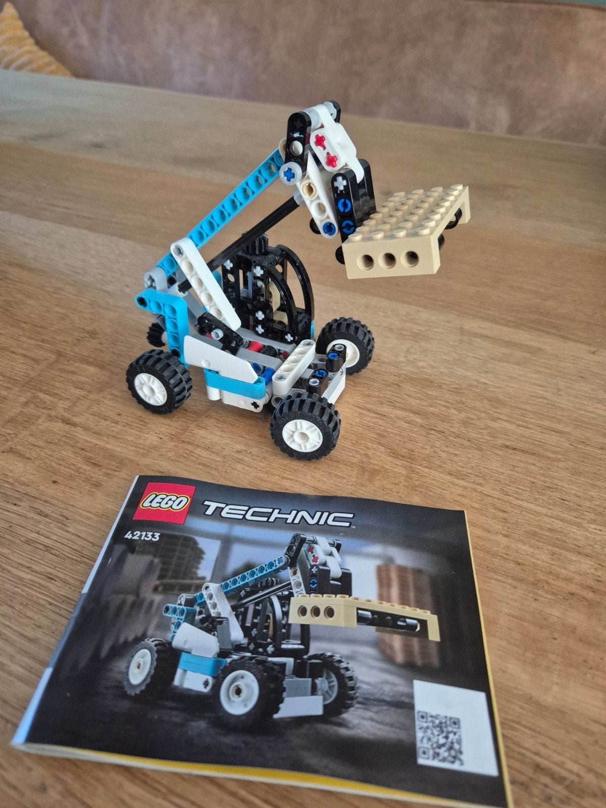 LEGO Technic 42133 Verreiker - Compleet met instructies, Gebruikt, Lego, Inclusief instructies, Ophalen of Verzenden