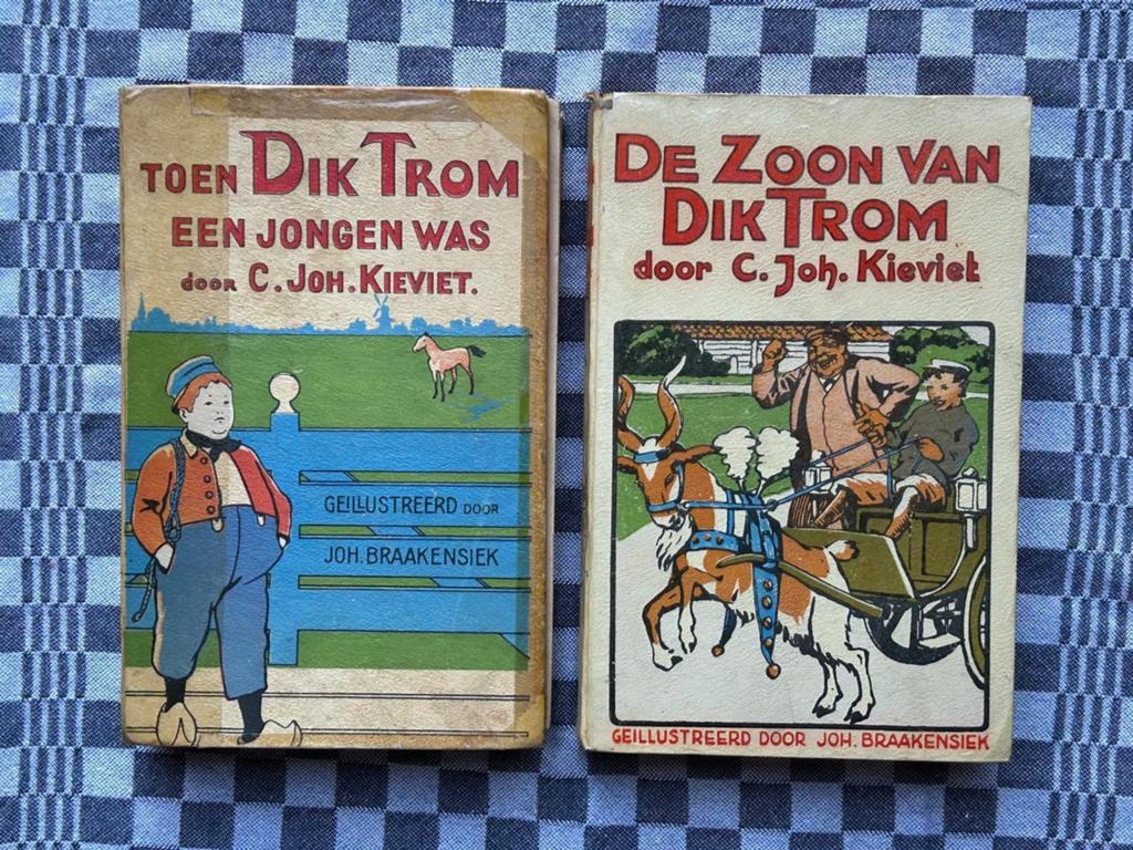2x oude uitgave Dik Trom boeken, Ophalen of Verzenden