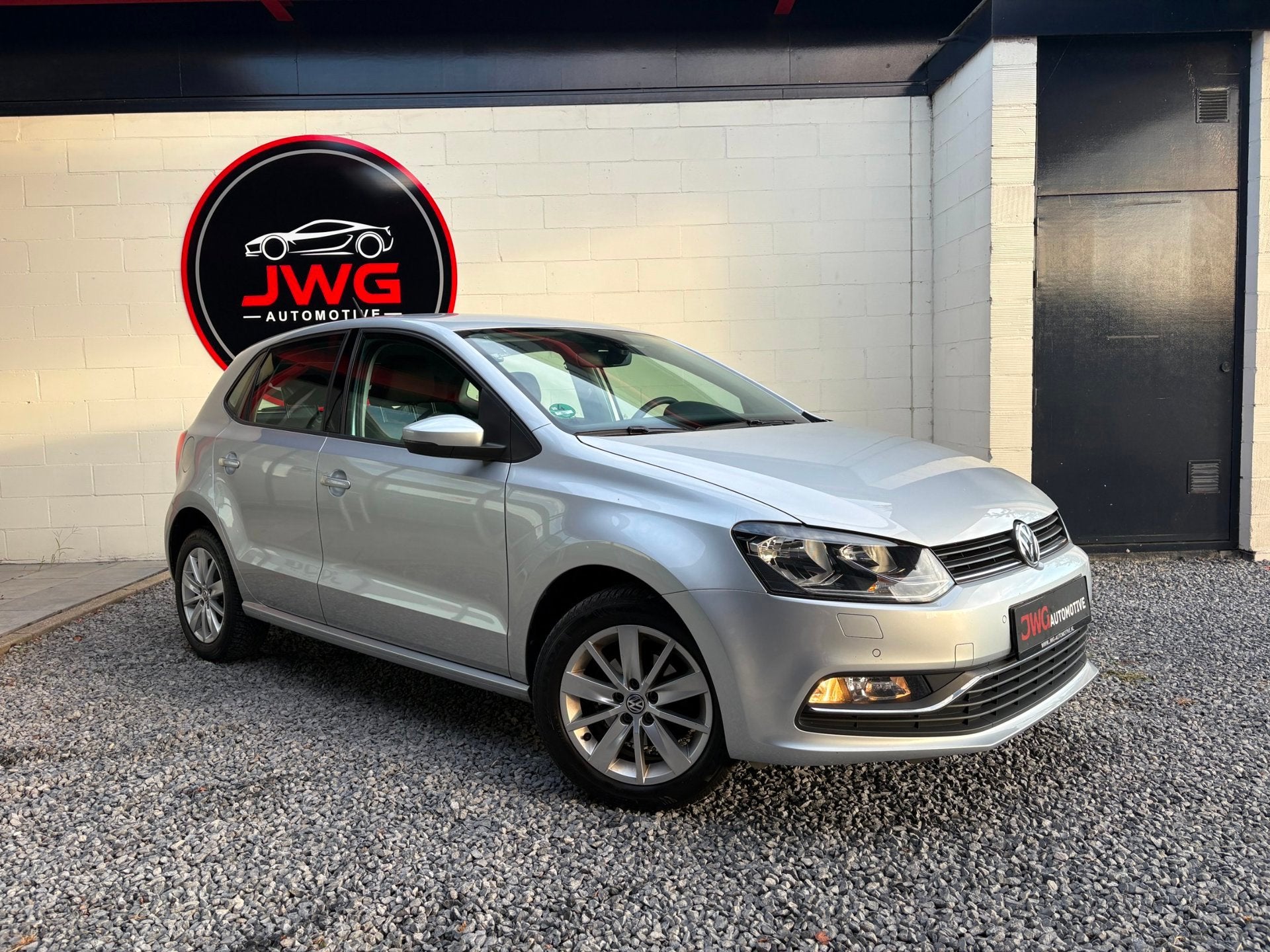 Volkswagen Polo 1.0 Comfortline Airco/Cruise/Navi/Sensoren, Auto's, Gebruikt, Zwart, Bedrijf, Handgeschakeld