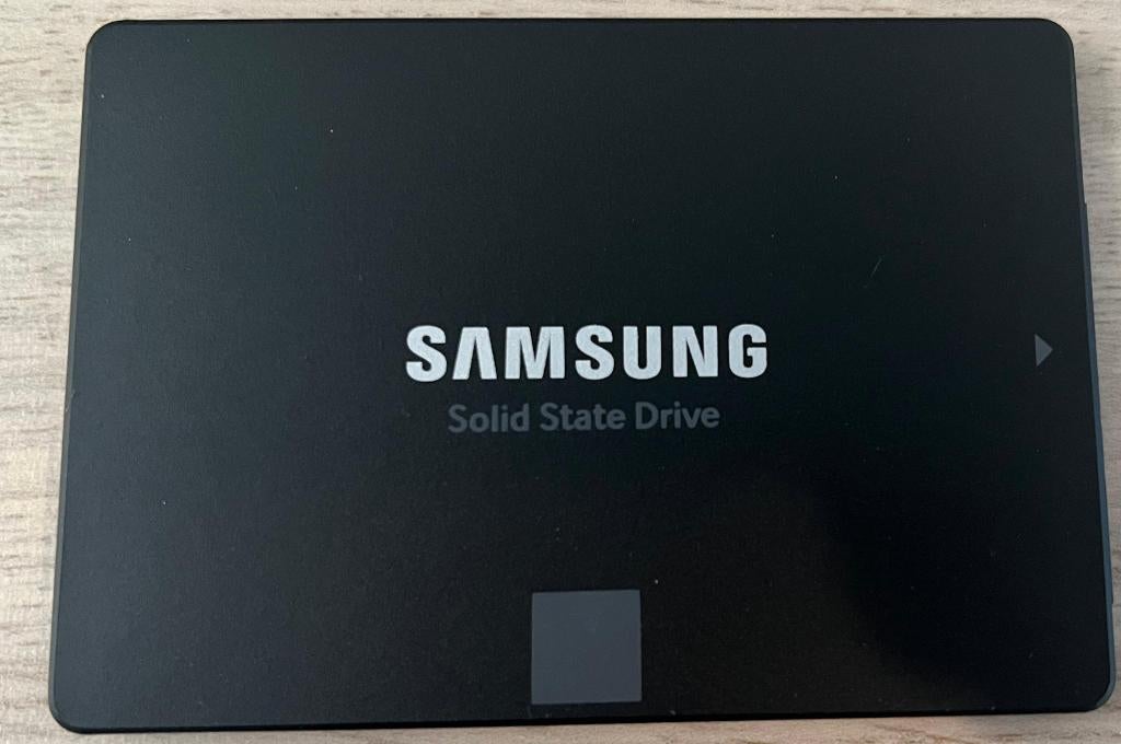Samsung 870 EVO 1TB Ongebruikt, Computers en Software, Harde schijven, Intern, Nieuw, Ophalen of Verzenden, 1TB