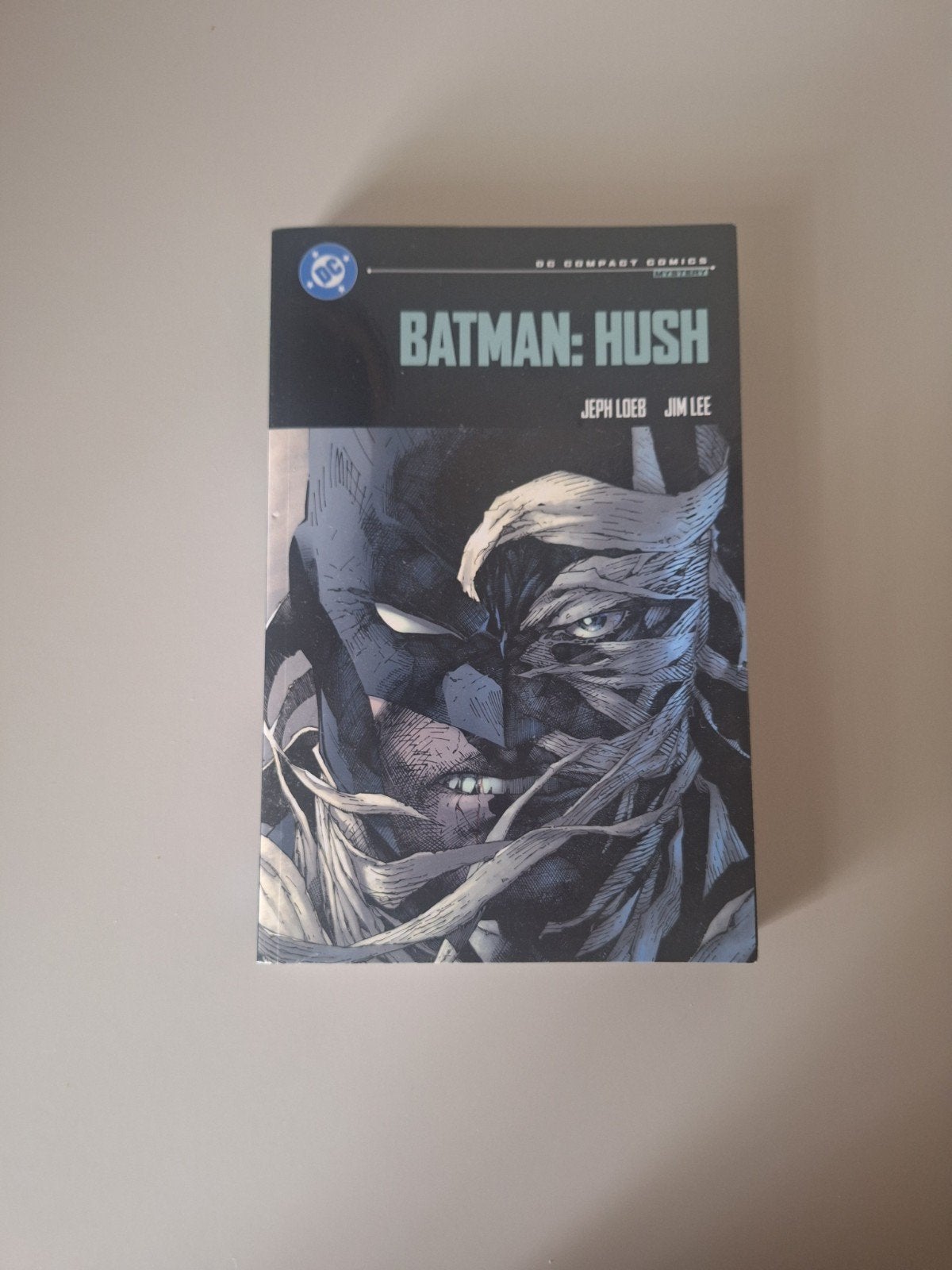 Batman: Hush - DC Compact Comics, Boeken, Complete serie of reeks, Ophalen of Verzenden, Zo goed als nieuw