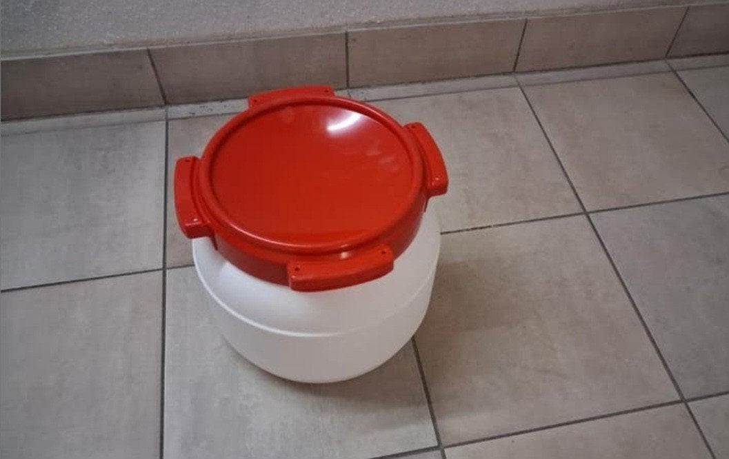CURTEC VOERTONNETJES, Ophalen