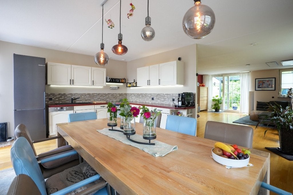 Keuken inclusief apparatuur, Huis en Inrichting, Keuken | Complete keukens, Ophalen, Zo goed als nieuw, Kunststof, Hoekkeuken