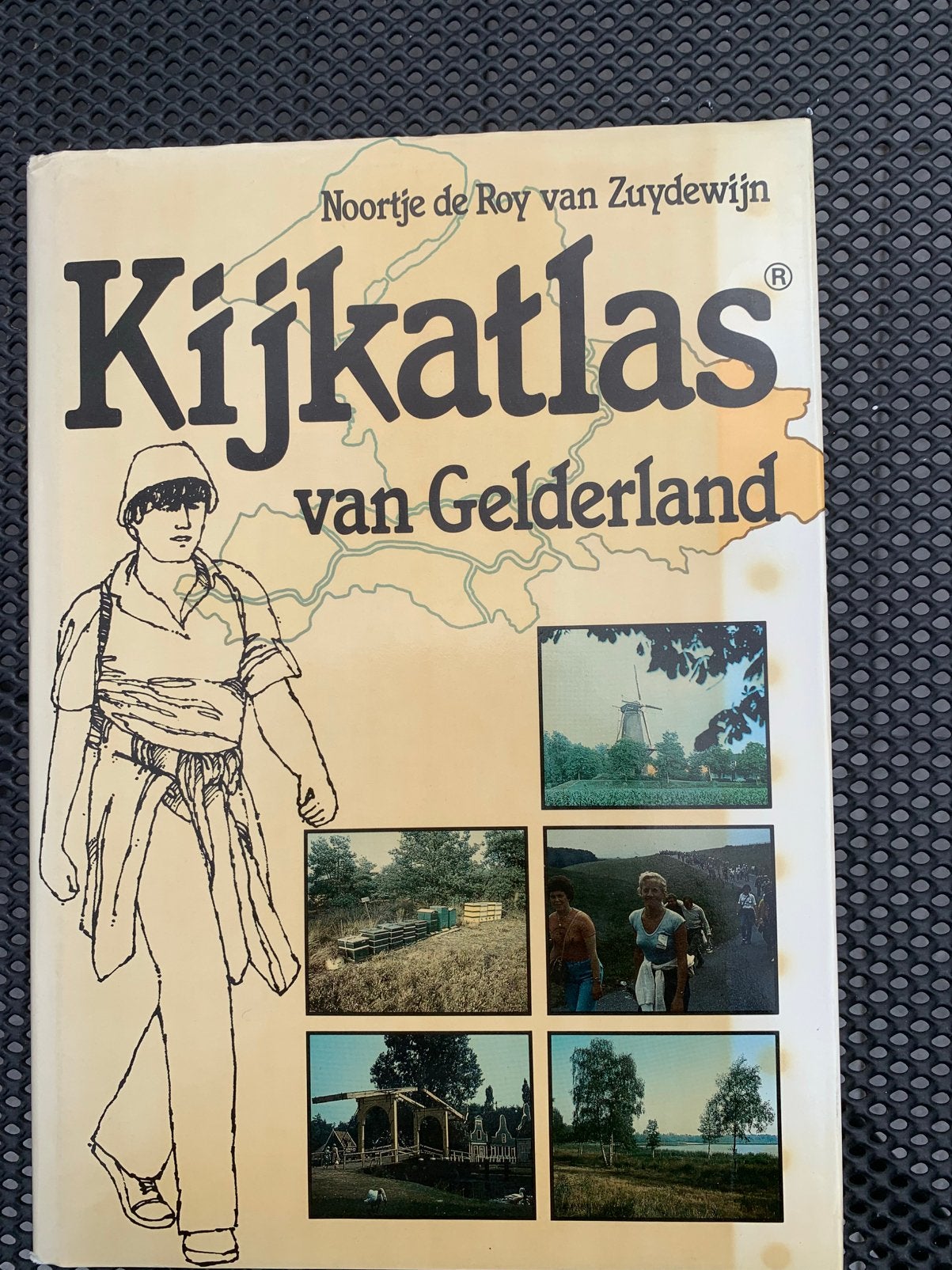 Kijkatlas van Gelderland, Ophalen of Verzenden, Zo goed als nieuw