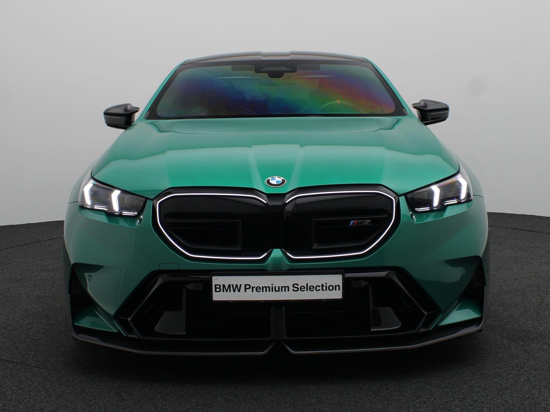 BMW M5 Sedan Comfort Pack | M Carbon-keramische remmen | Tre, Auto's, Automaat, Stof, Gebruikt, 4395 cc