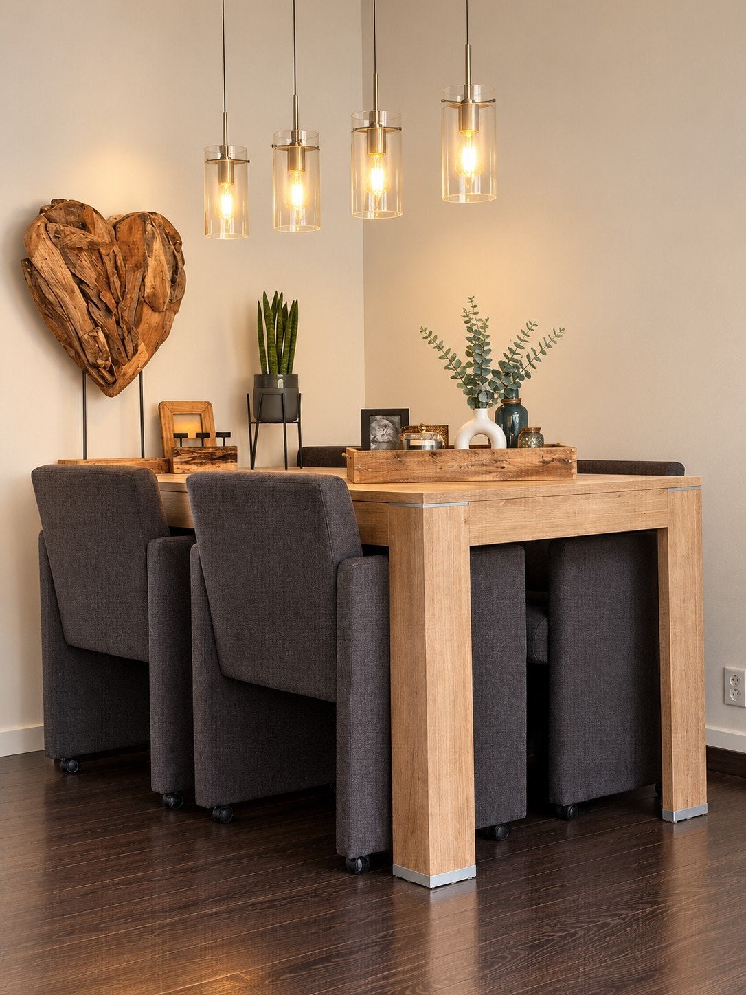 Eettafel en stoelen( eventueel lamp), Ophalen, Gebruikt, 4 tot 6 stoelen