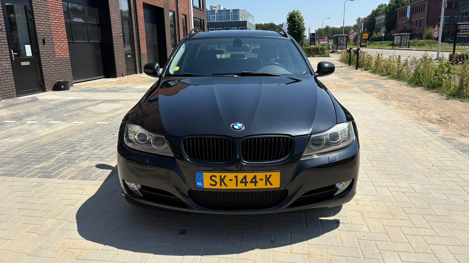BMW 3-serie 318i Touring | Nieuwe banden | Trekhaak, Euro 5, 1995 cc, Zwart, Zwart