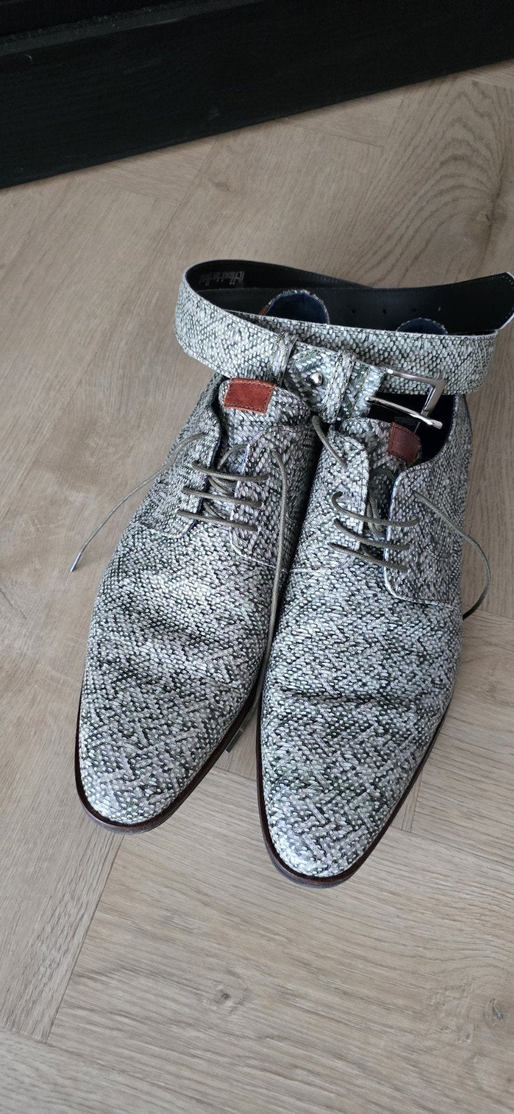 (Trouw)schoenen met bijpassende riem, Overige kleuren, Schoenen, Ophalen of Verzenden, Zo goed als nieuw