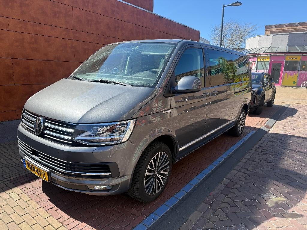 Transporter Kombi 2019 L2H1 Highline, Auto's, 4 cilinders, Volkswagen, Leder, Lichtsensor