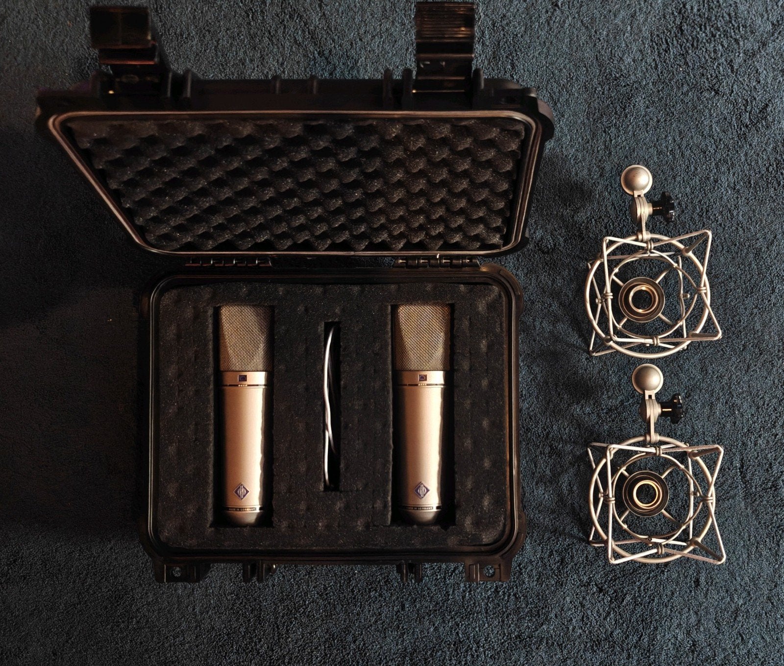 Matched Pair Neumann U87ai Studiomicrofoons, Muziek en Instrumenten, Ophalen, Gebruikt, Studiomicrofoon