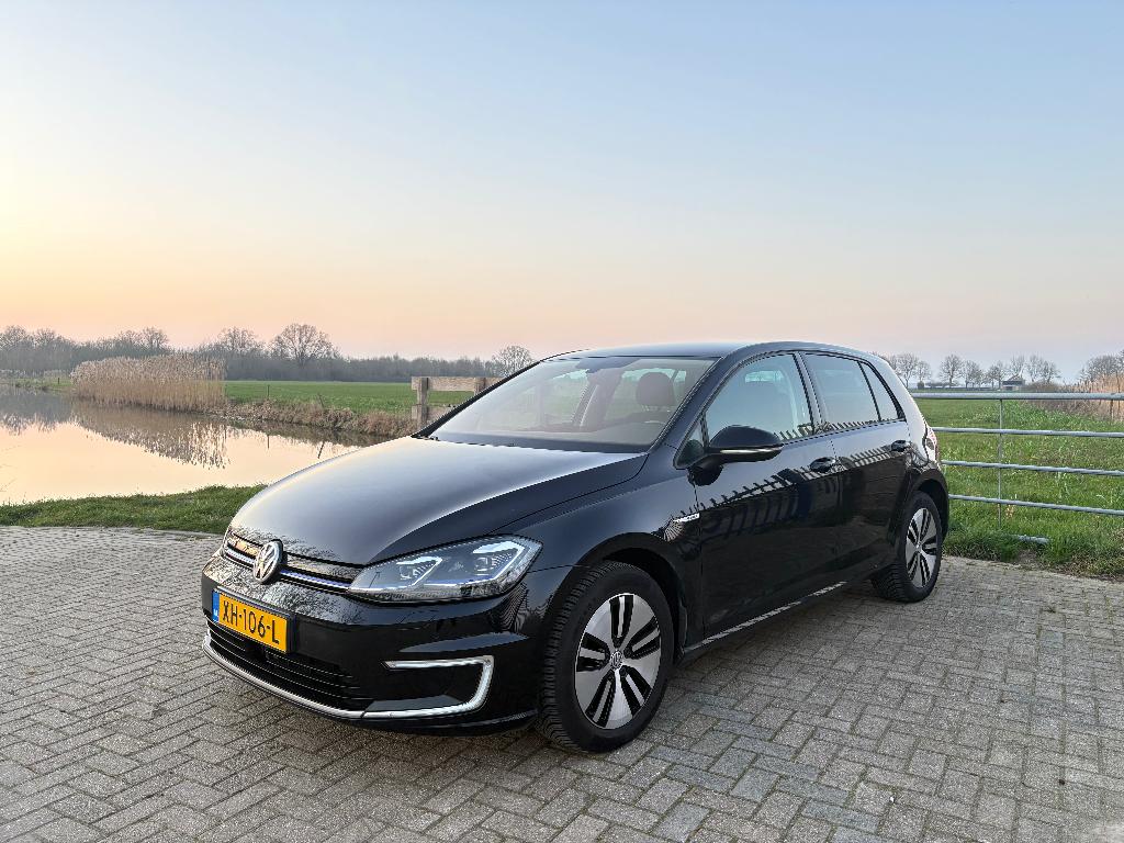 Volkswagen e-Golf | 35,8 kWh | Full Options, Auto's, Volkswagen, Particulier, Golf, ABS, Achteruitrijcamera, Adaptieve lichten