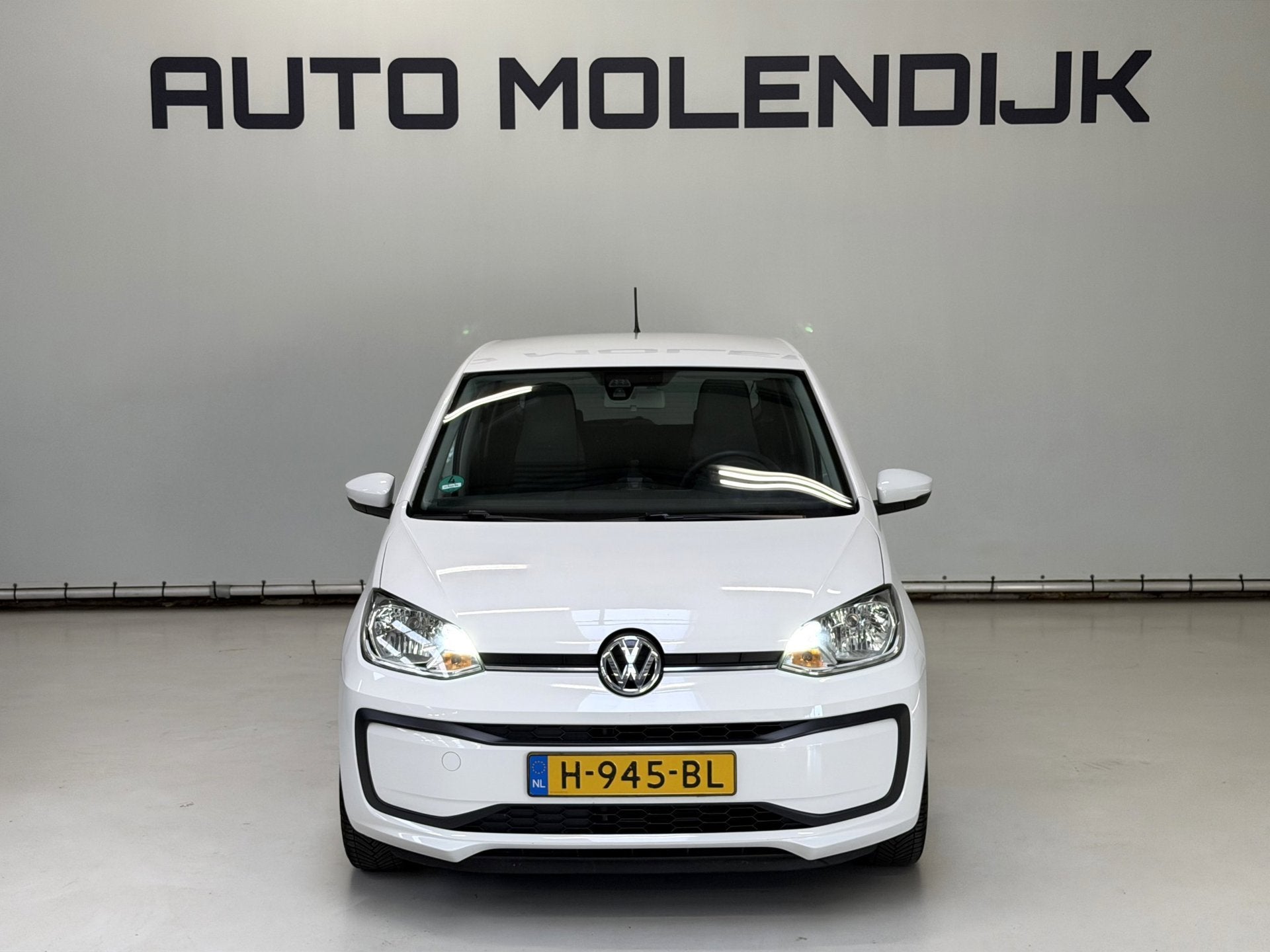 Volkswagen Up! 1.0 BMT move up! Airco / 5 drs / Bluetooth /, Auto's, Voorwielaandrijving, Dealer onderhouden, Stof, Gebruikt