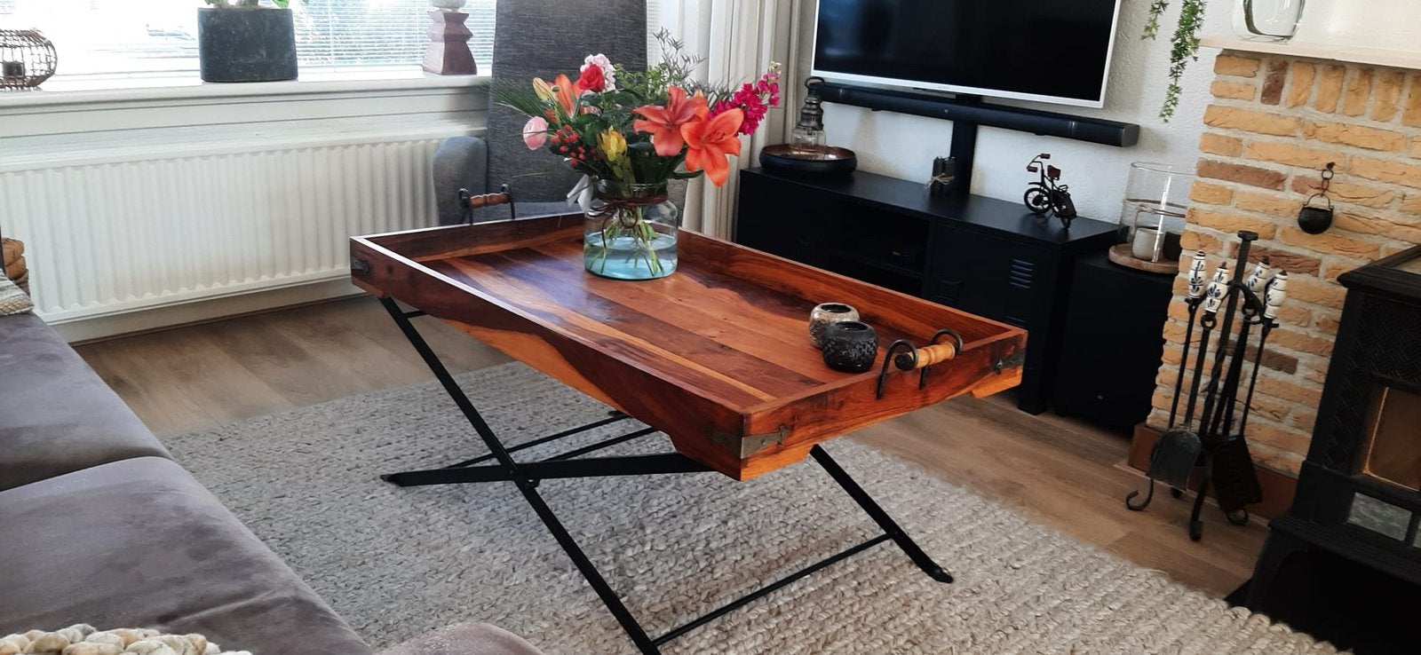 Unieke mangoteak dienblad tafel, salontafel 70x120 cm, Ophalen, Zo goed als nieuw