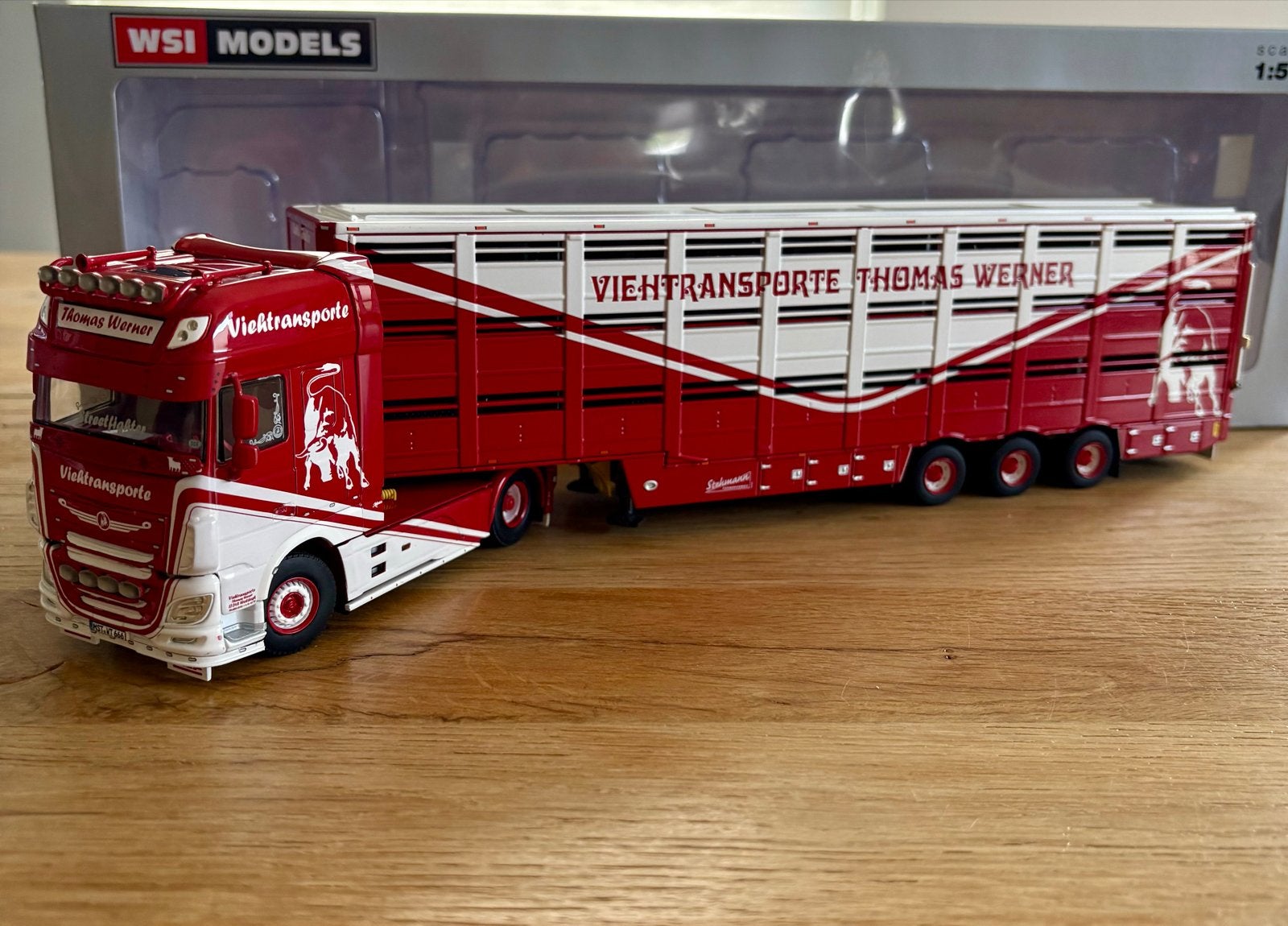 WSI 1:50 DAF XF SUPER SPACE CAB THOMAS WERNER Veetransport, Hobby en Vrije tijd, Ophalen of Verzenden, Zo goed als nieuw, Overige merken