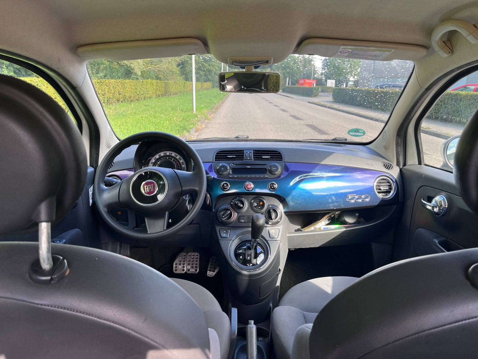 Foto 11 van Unieke Fiat 500 Automaat | Kameleon & Sterrenhemel Dak!